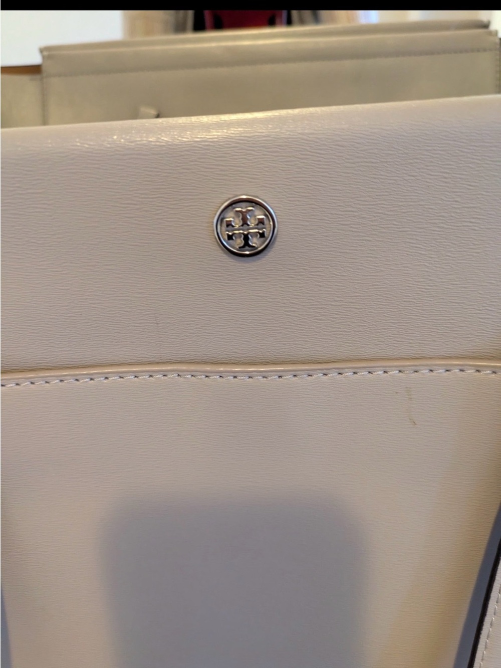 Tory Burch Cream Leather Tote with Logo Accent - Picture 2 of 3